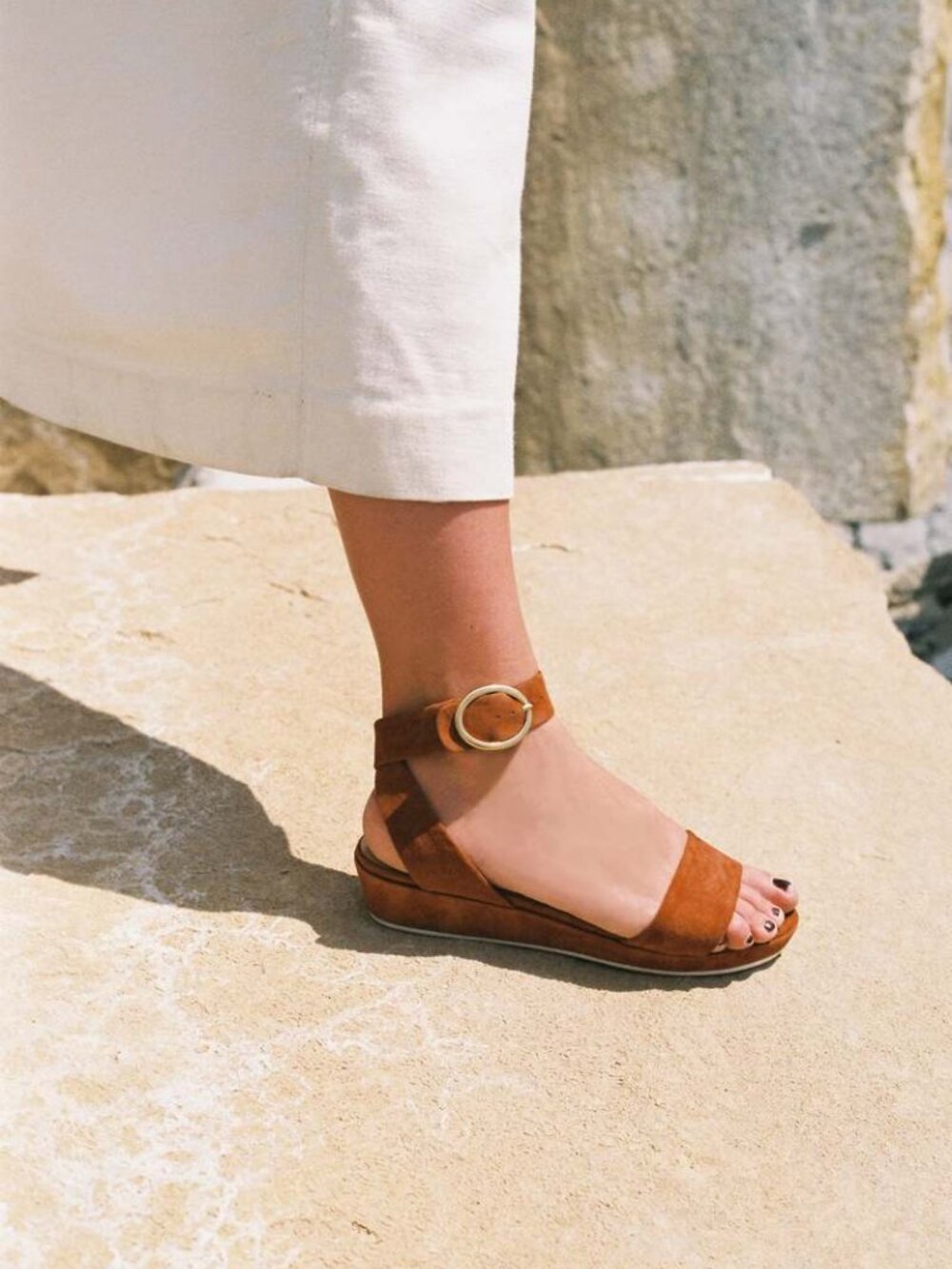 Anne Thomas Romane Suede Sandal Size 40, Quiet Luxury, Resort Vibes